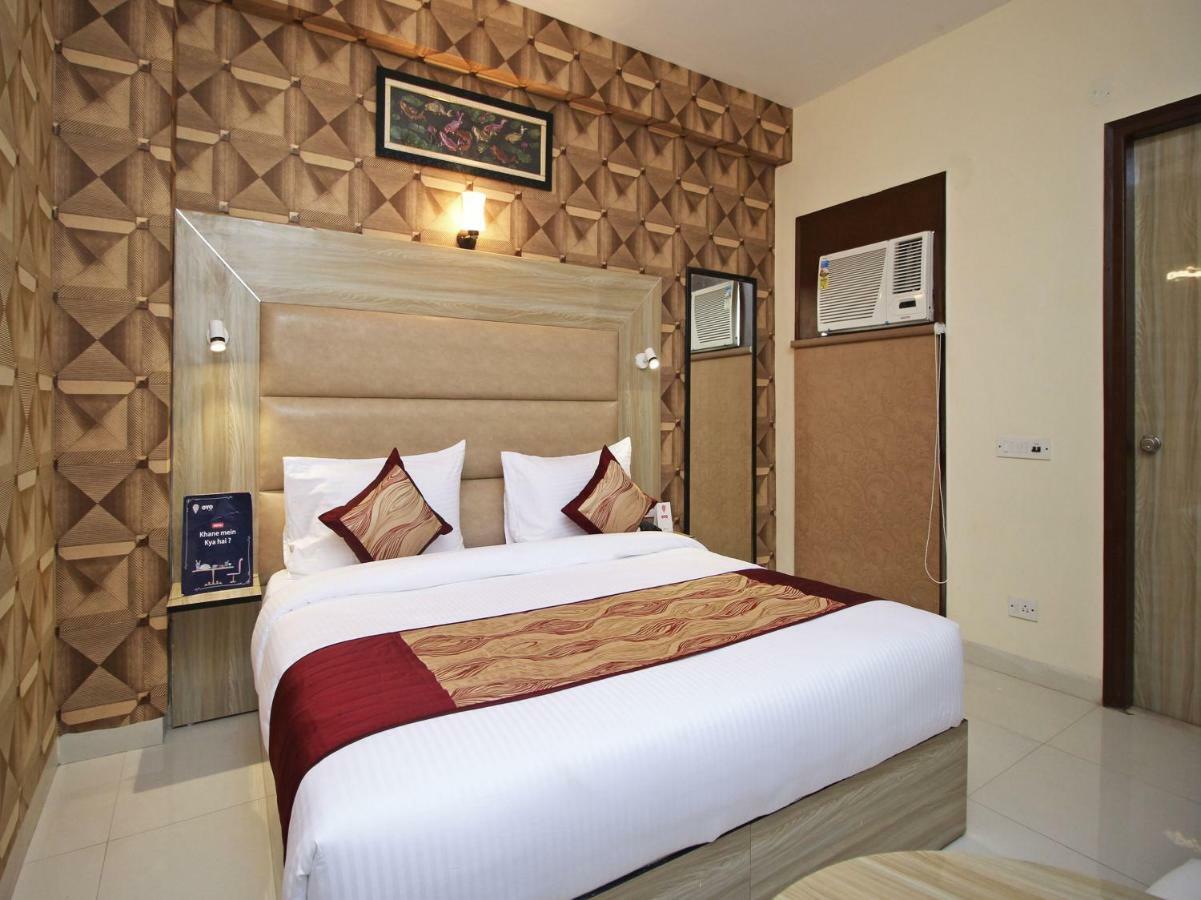 Airport Hotel Hsp Нью-Делі Екстер'єр фото